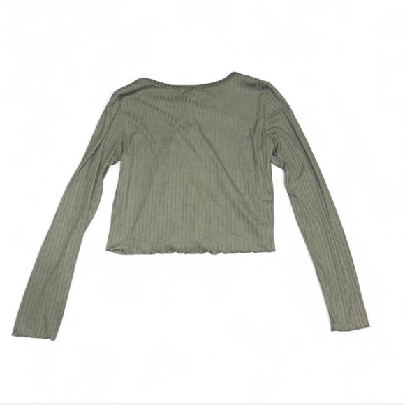 Mint Green Long Sleeve Button-Up Top - Picture 7 of 8